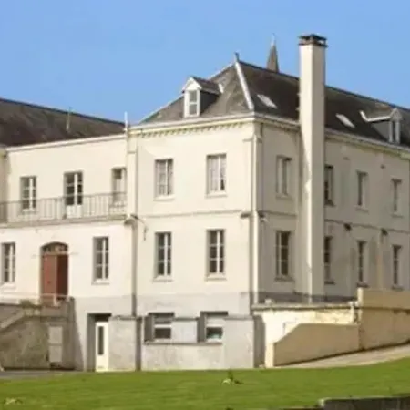 Cosy A Roucy Avec Jardin Clos Et Spa 41 M² Apartment Pontavert