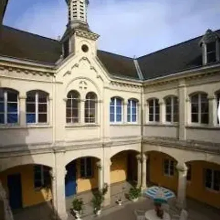 Cosy A Roucy Avec Jardin Clos Et Spa 41 M² Apartment *